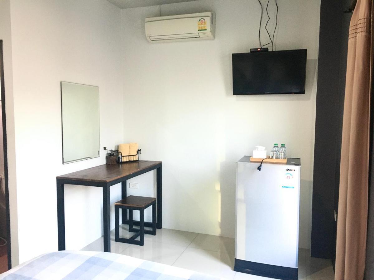 The Room Apartment Surat Thani Exterior photo